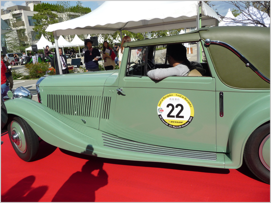 BENTLEY 4 1/4 LITRE(1937)